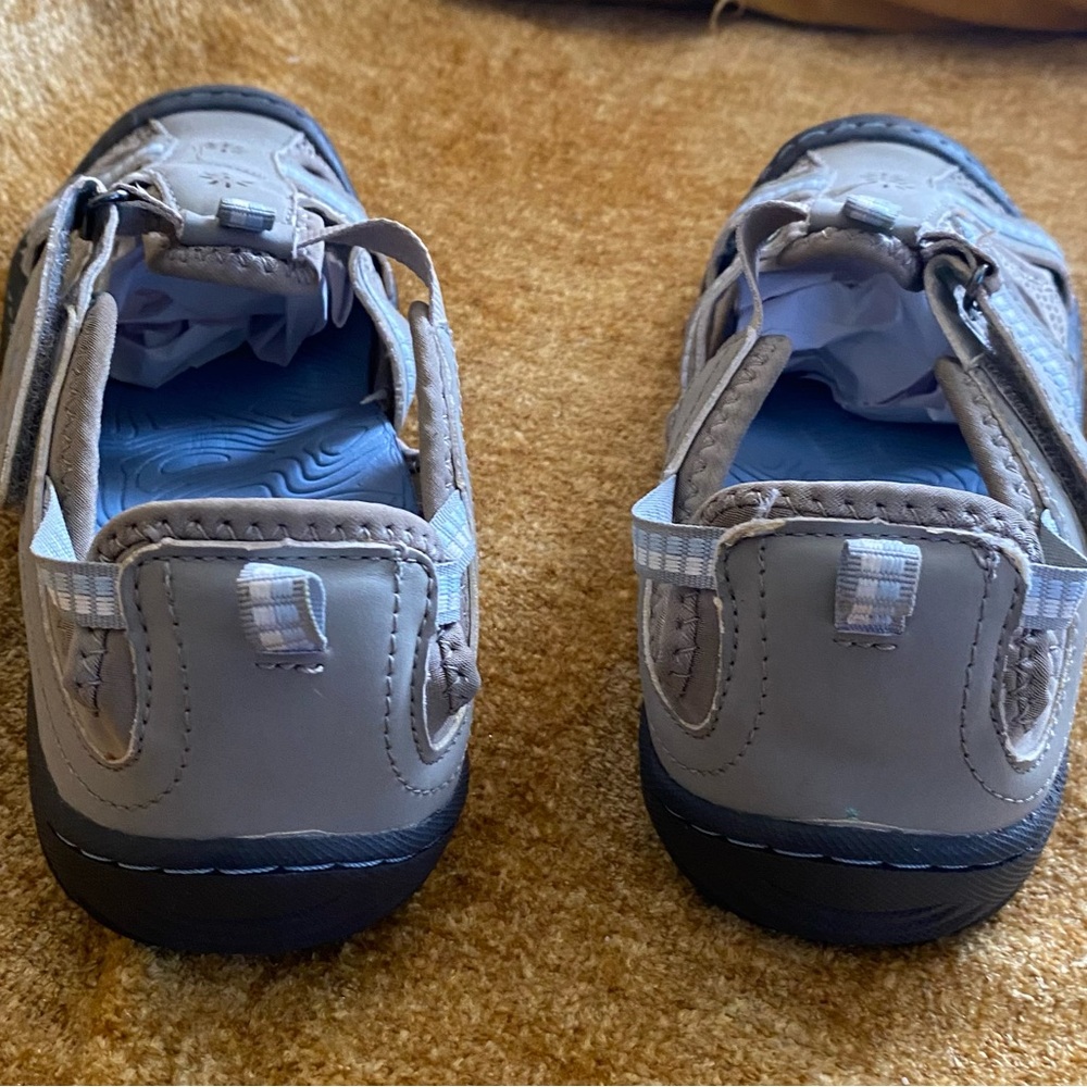 JSPORT By Jambu Gray Regatta Size 10M - Picture 4 of 17